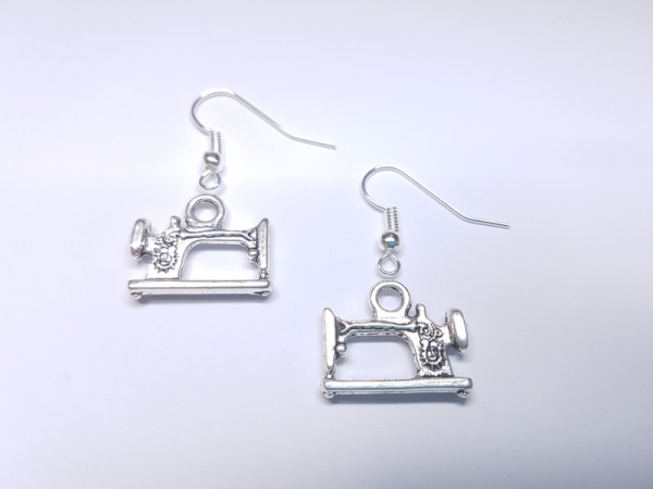 Nähmaschine Ohrringe silberfarben sewing machine